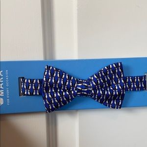 Penguin Bow Tie